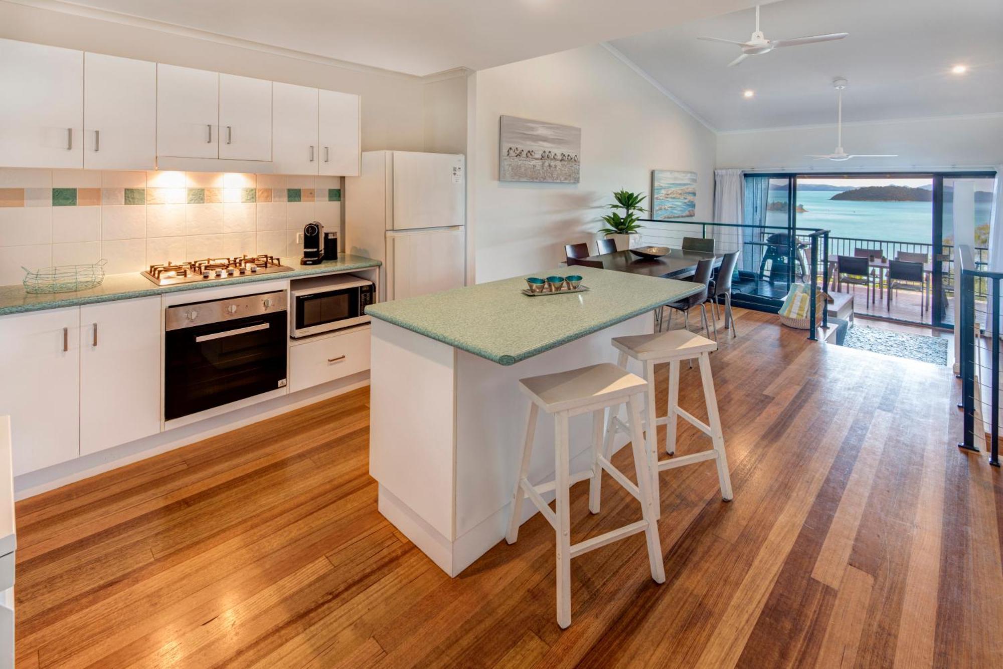 Panorama Apartments On Hamilton Island By Hiha Екстер'єр фото